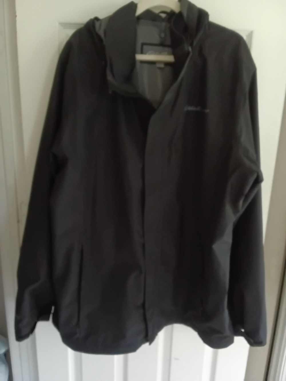 Mens Eddie Bauer Rain / Wind Jacket - Picture 3 of 8